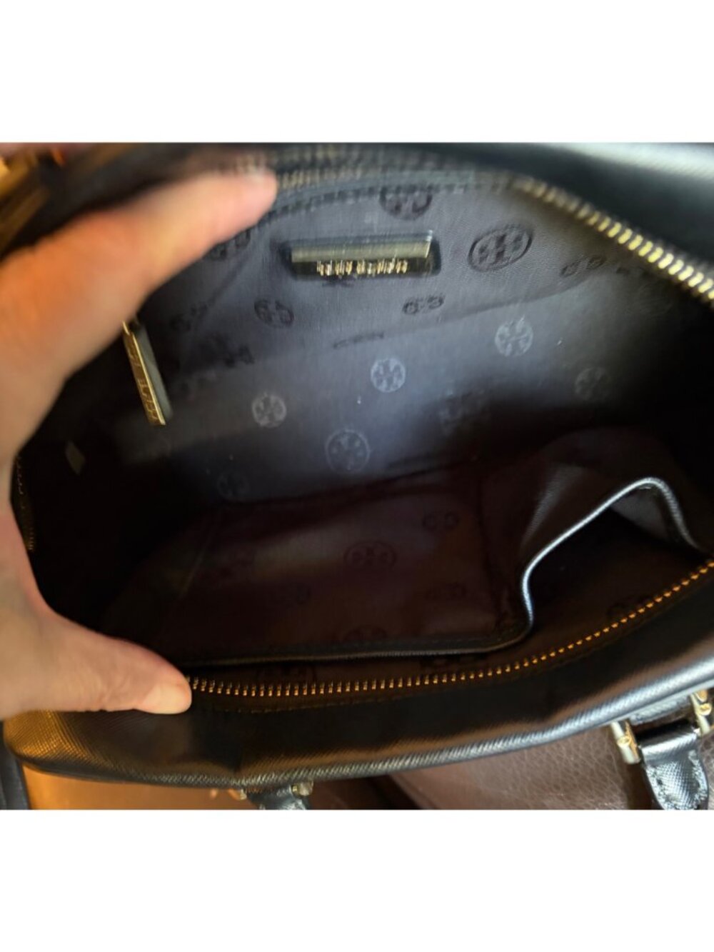 Tory Burch Robinson Black White Saffiano Leather Lily Square Satchel Bag Limited - Picture 7 of 12